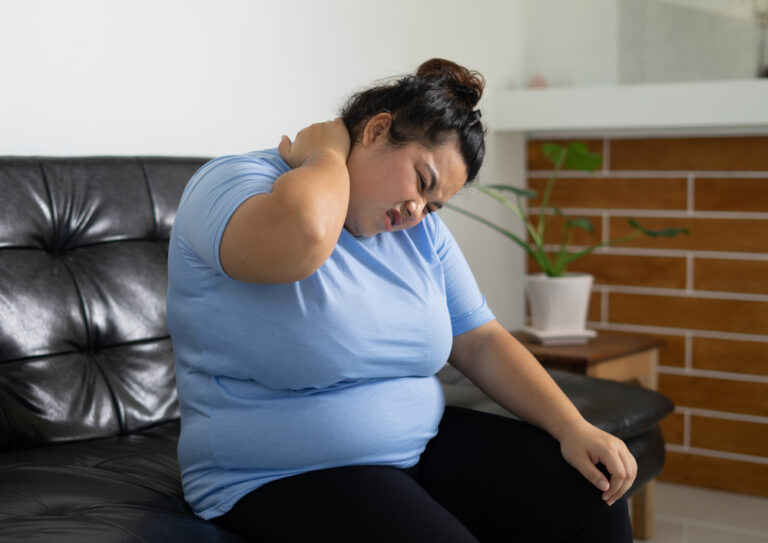 breast reduction neck pain back pain